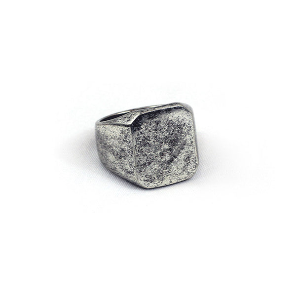 Warren Peace - Reaper Club Ring in Antique Silver - Designer Streetwear